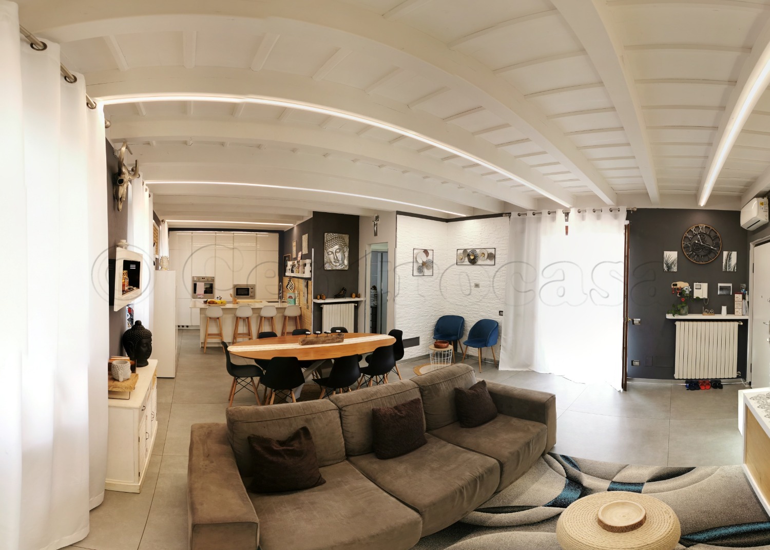 MARCALLO: 4 LOCALI SU DUE LIVELLI E DUE BOX € 278.000