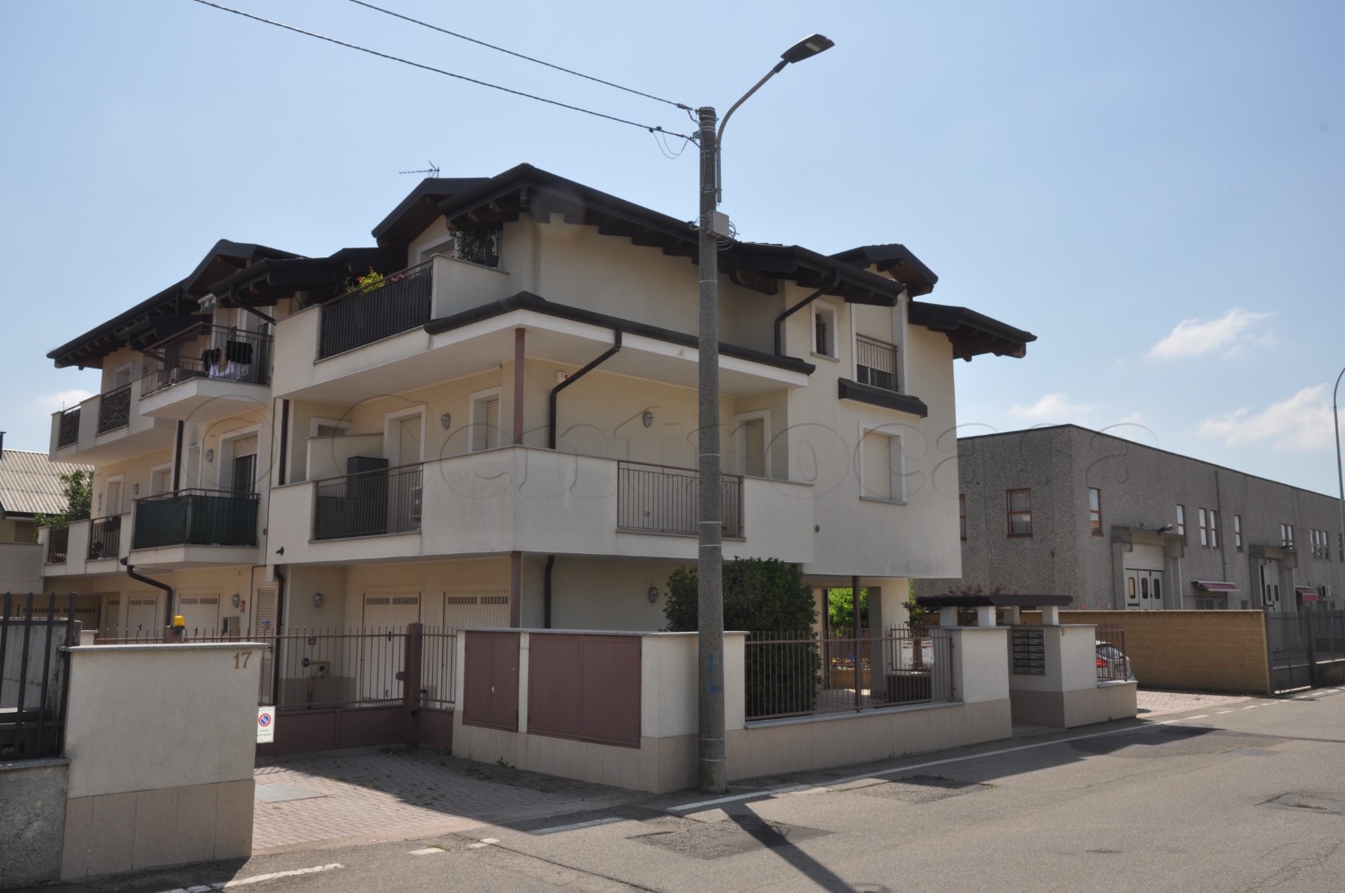 CORBETTA: RECENTISSIMO BILOCALE ARREDATO € 600