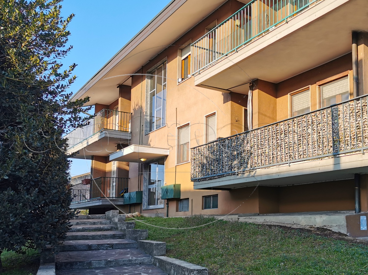 BOFFALORA S/T: 3 LOCALI ARREDATO + CANTINA € 550