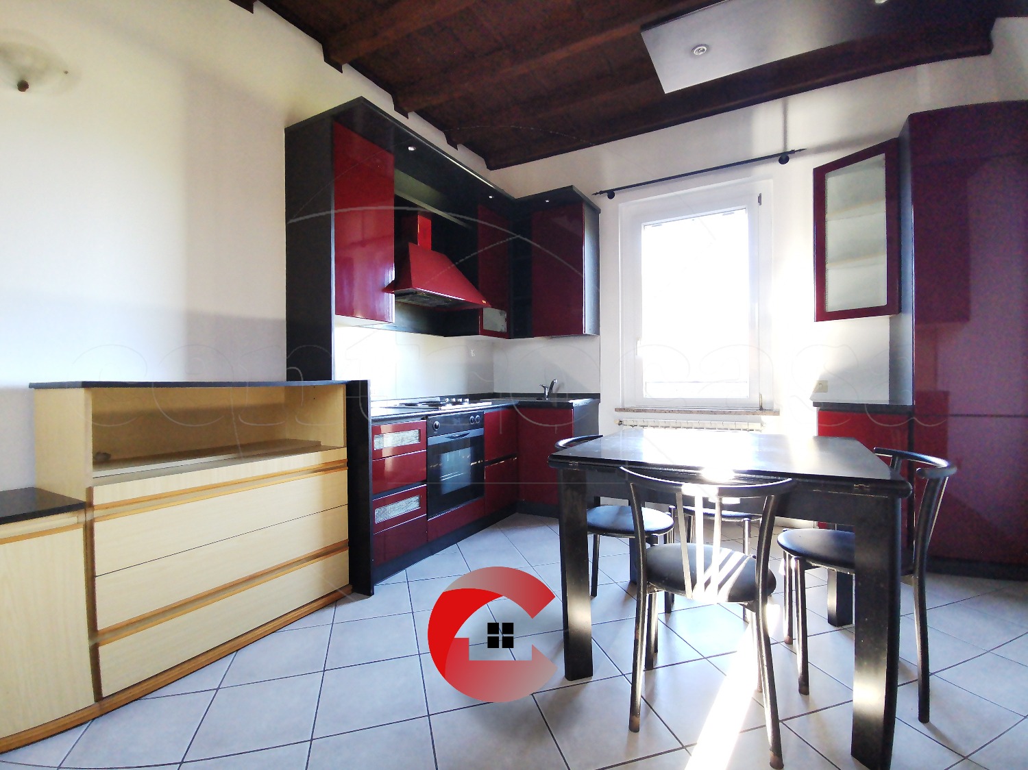 ROBECCO S/N: MONOLOCALE ARREDATO IN CORTE € 380