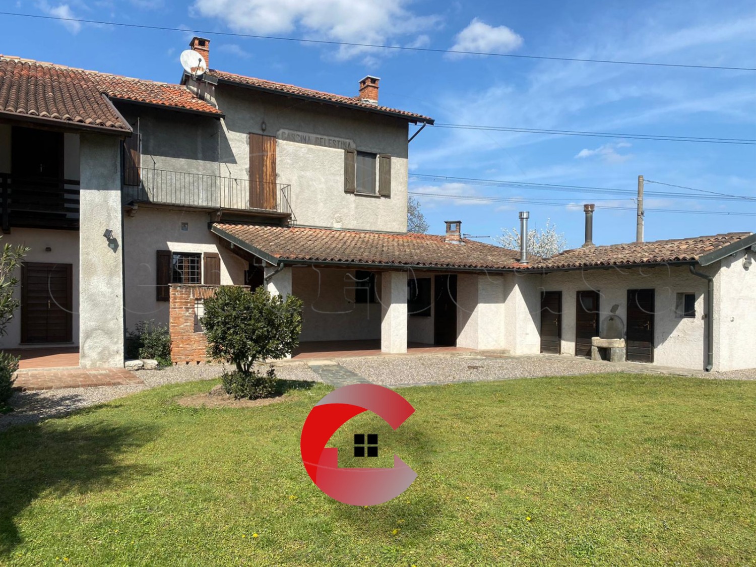 MAGENTA: PRESTIGIOSA CASCINA CON PARCO €1.200