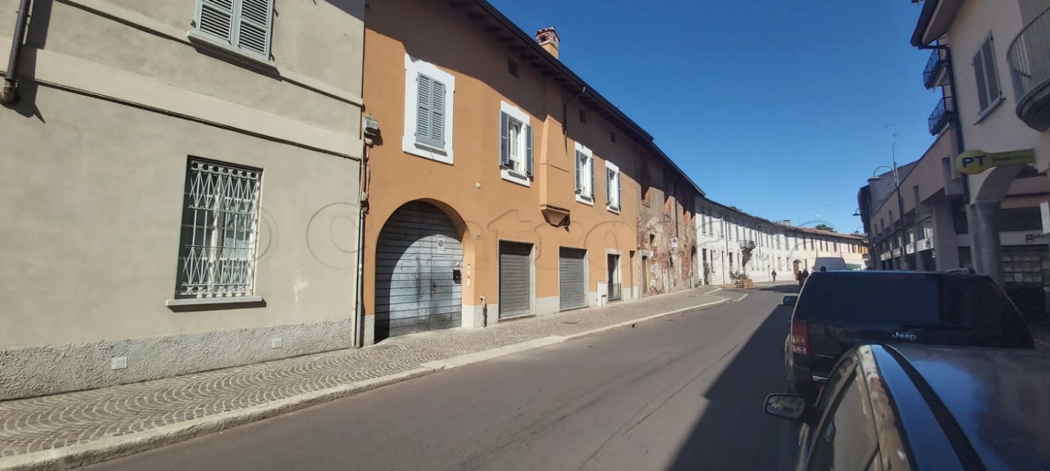 Rustico/Casale/Castello in vendita in Via Garibaldi, Magenta