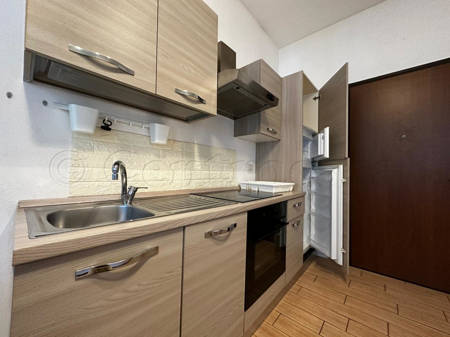 ABBIATEGRASSO: BILOCALE ARREDATO € 650