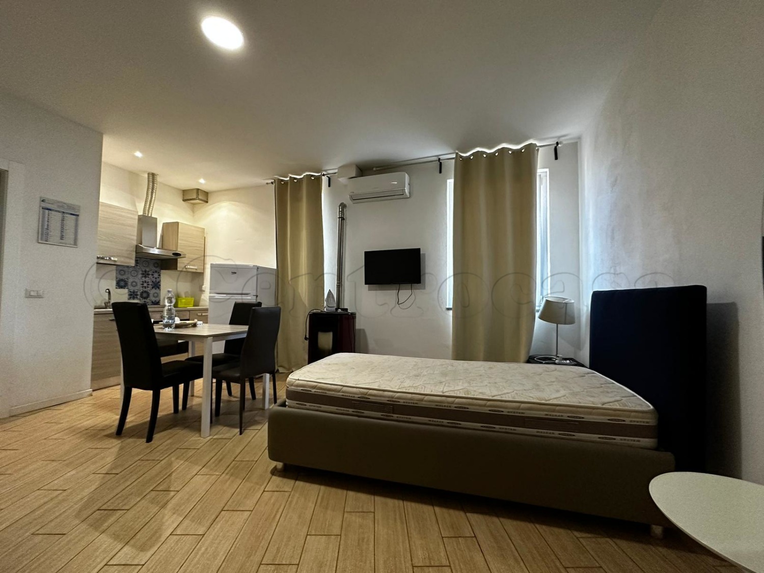 ABBIATEGRASSO: MONOLOCALE ARREDATO € 600