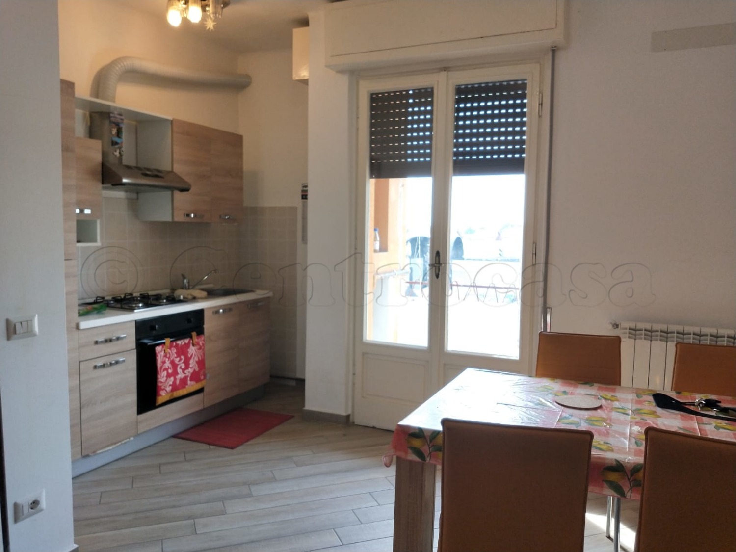 MAGENTA: BILOCALE ARREDATO + BOX € 550