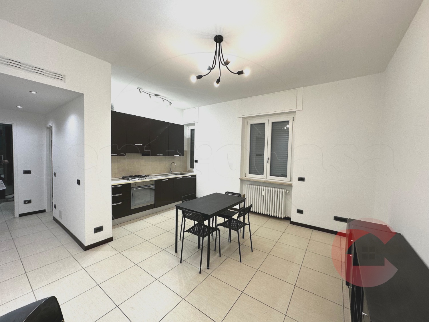 MAGENTA: BILOCALE RISTRUTTURATO € 500