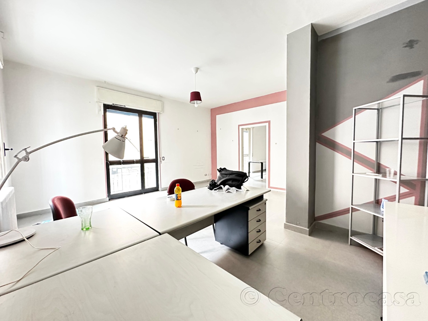 MAGENTA: UFFICIO/NEGOZIO IN POSIZIONE CENTRALE €750