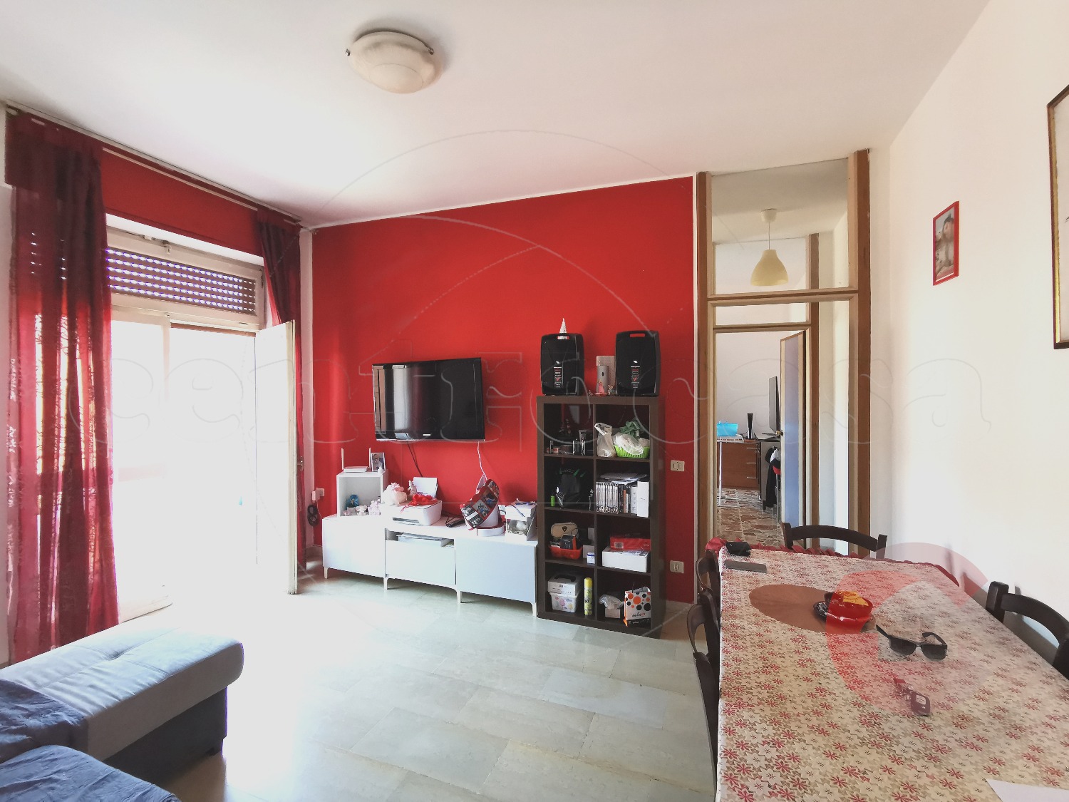 MAGENTA: 2 LOCALI ARREDATO + BOX € 600