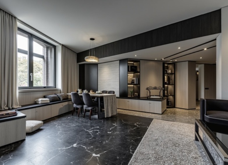 MAGENTA: AMPIO 3 LOCALI IN CENTRO  € 199.000