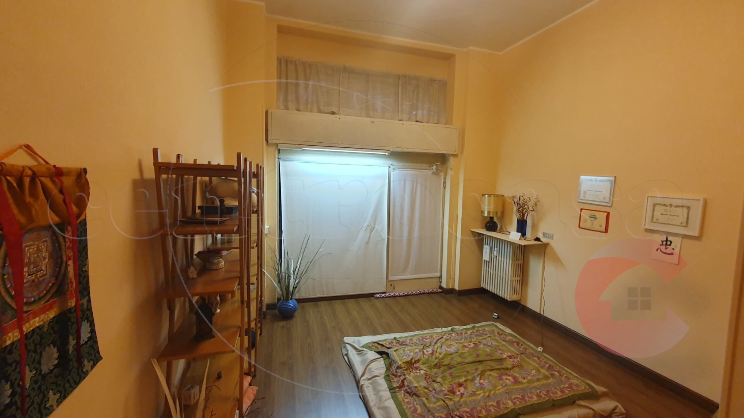 CORNAREDO: NEGOZIO RISTRUTTURATO € 70.000