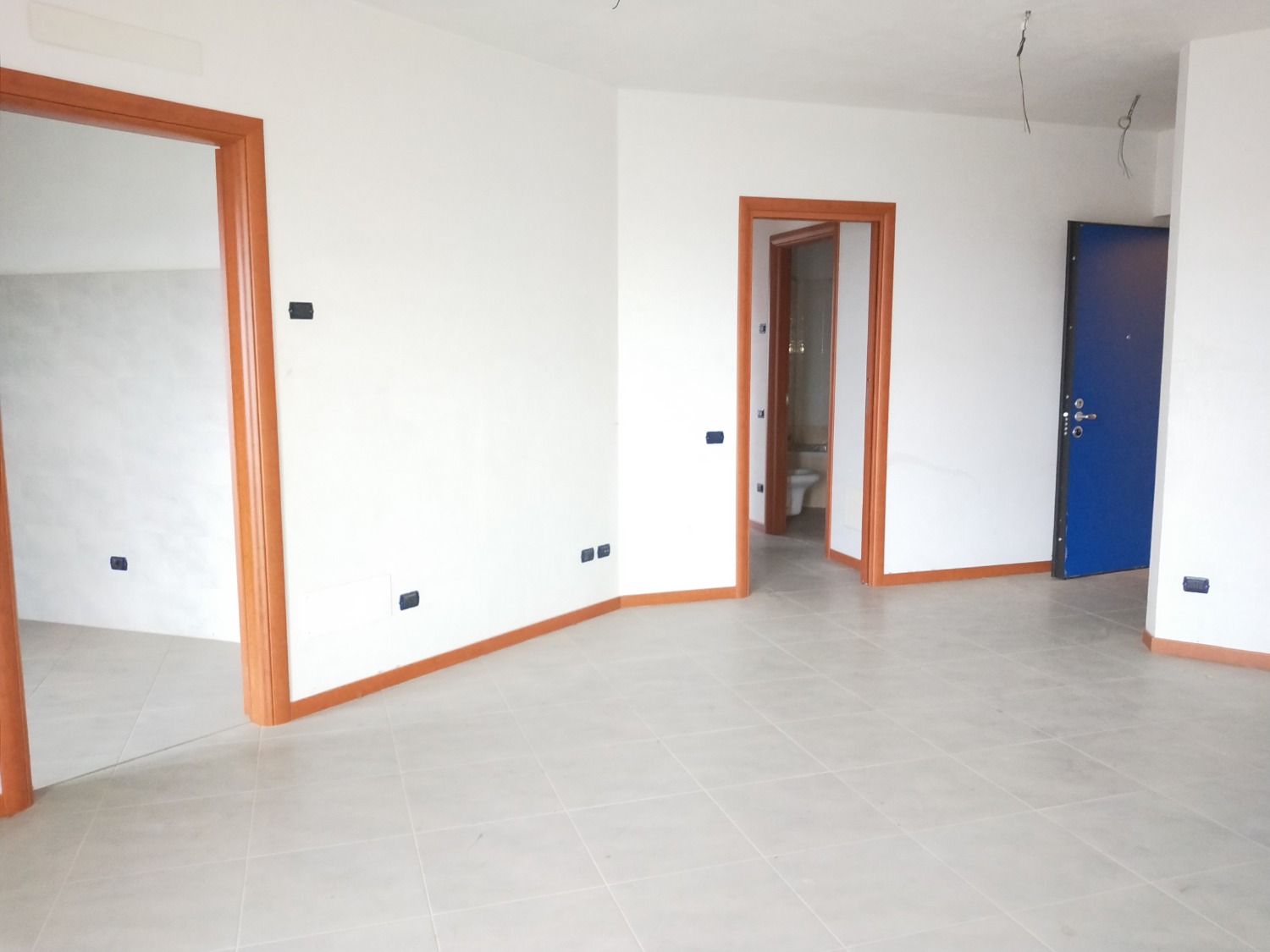 T3311 MAGENTA: 3 locali+doppi servizi NUOVO € 176.000