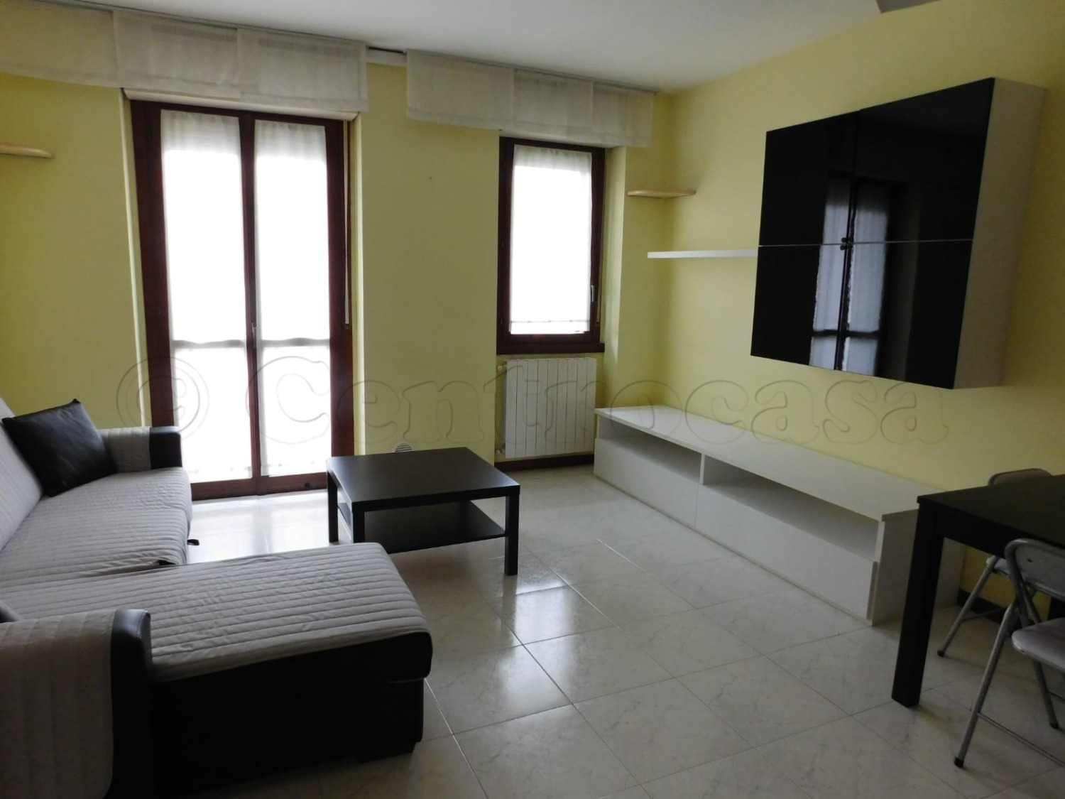 MESERO: 3 LOCALI ARREDATO + BOX DOPPIO € 650