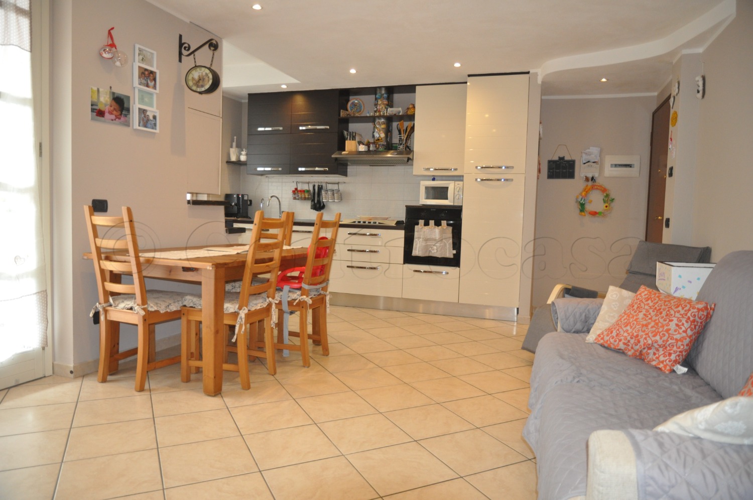 OZZERO: RECENTE BILOCALE +BOX  € 115.000