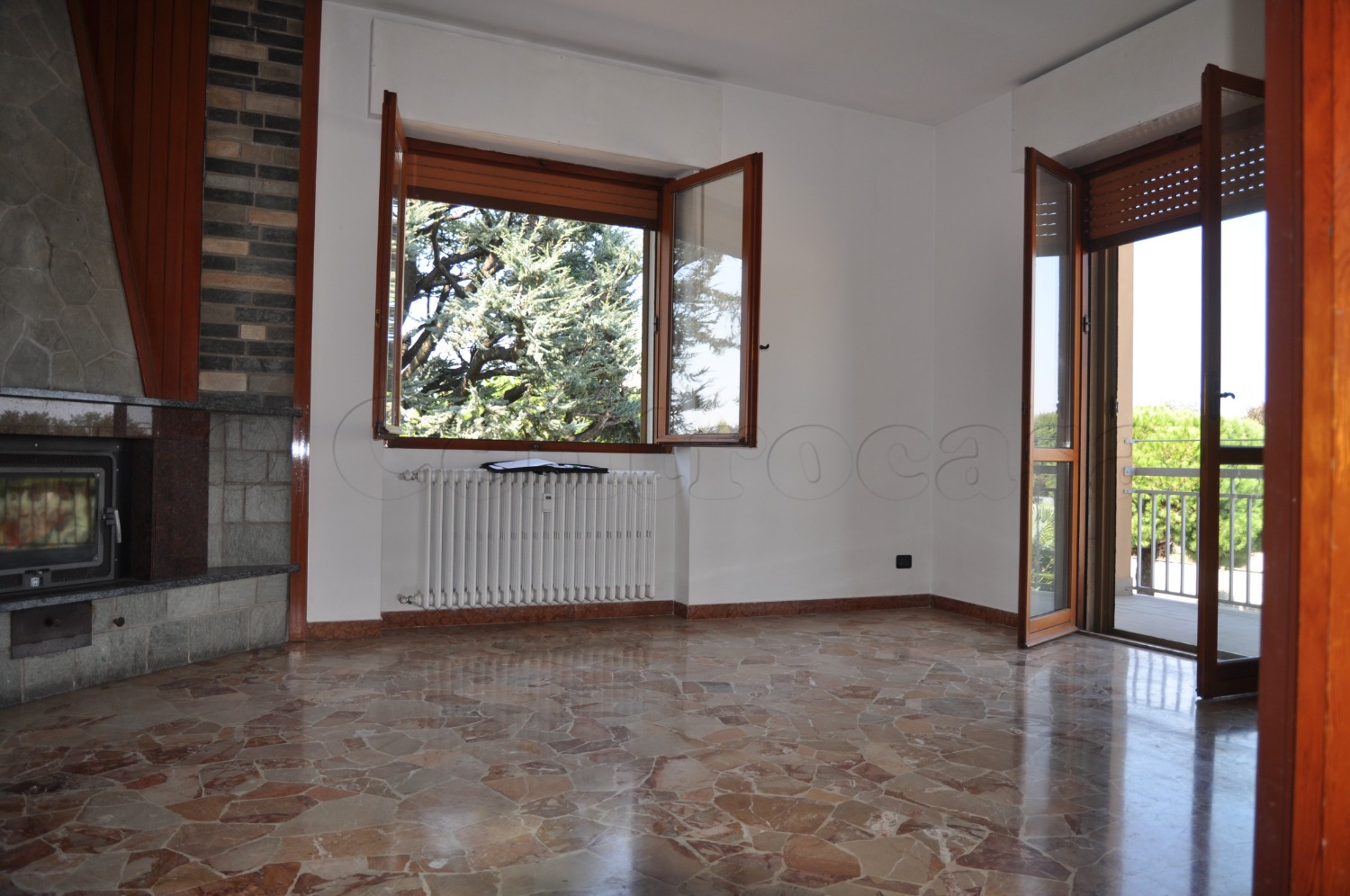 MARCALLO: 3 LOCALI IN MINIPALAZZINA € 110.000