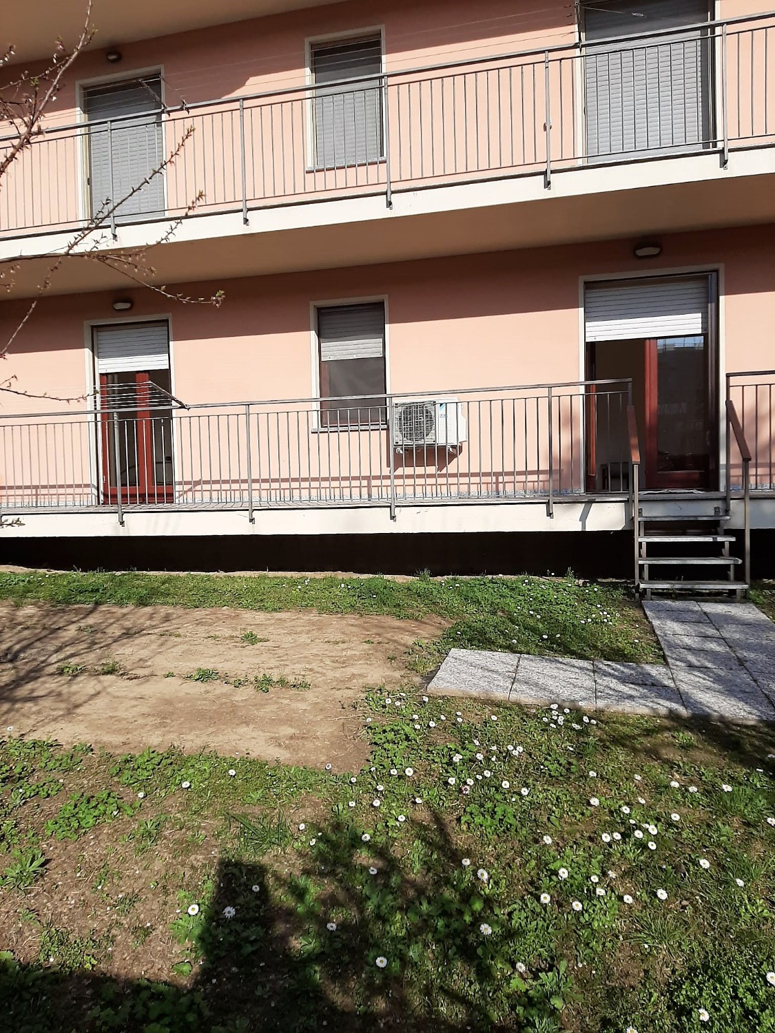 A313 CITTADELLA - 3LOCALI+2SERVIZI+BOX+GIARD - ARREDATO