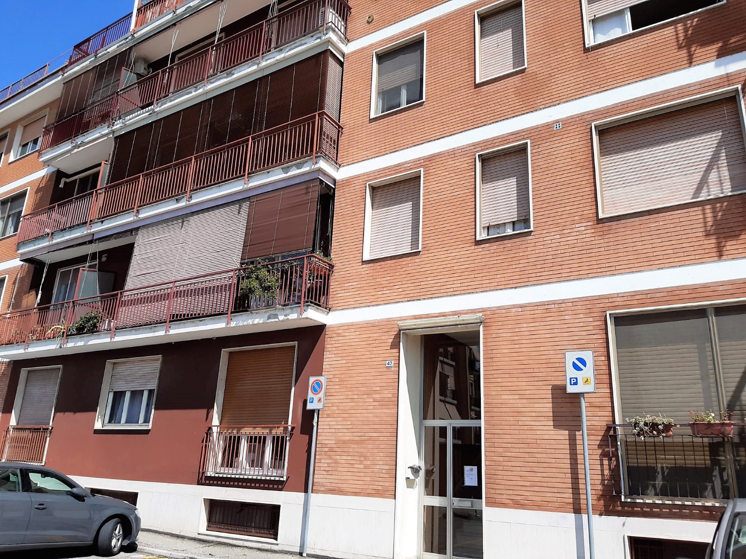 T304 CITTADELLA - 3LOCALI+2SERVIZI+BOX