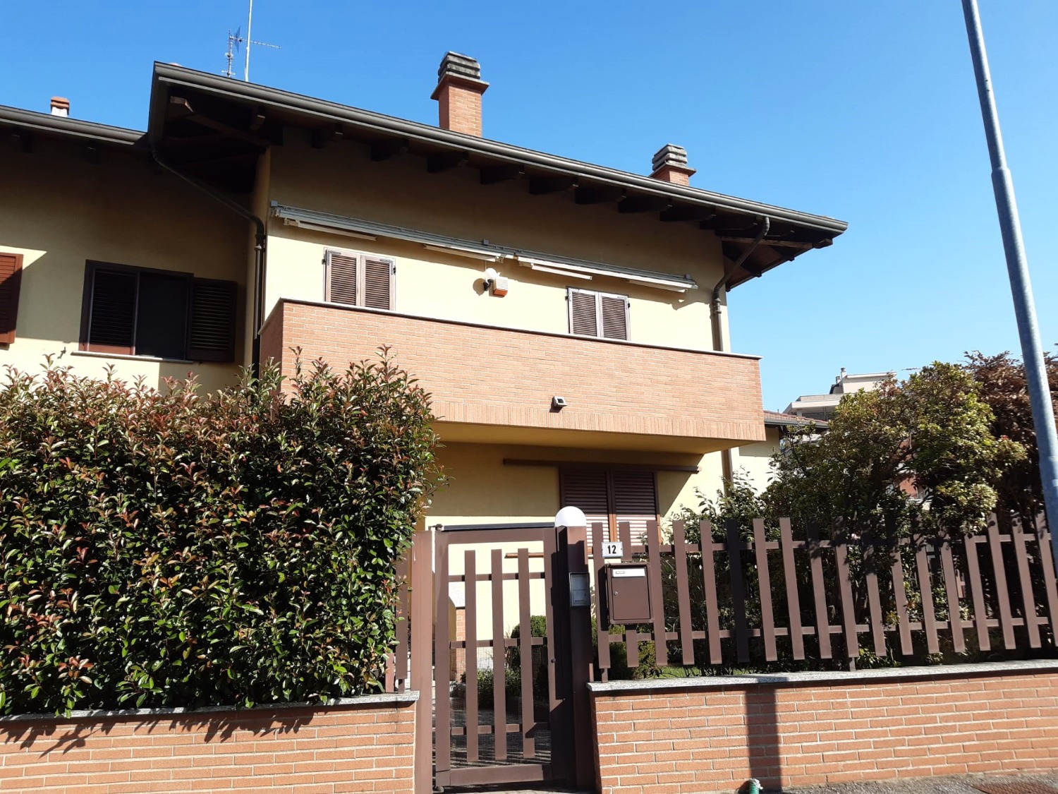 T506 BICOCCA - VILLA A SCHIERA DI TESTA