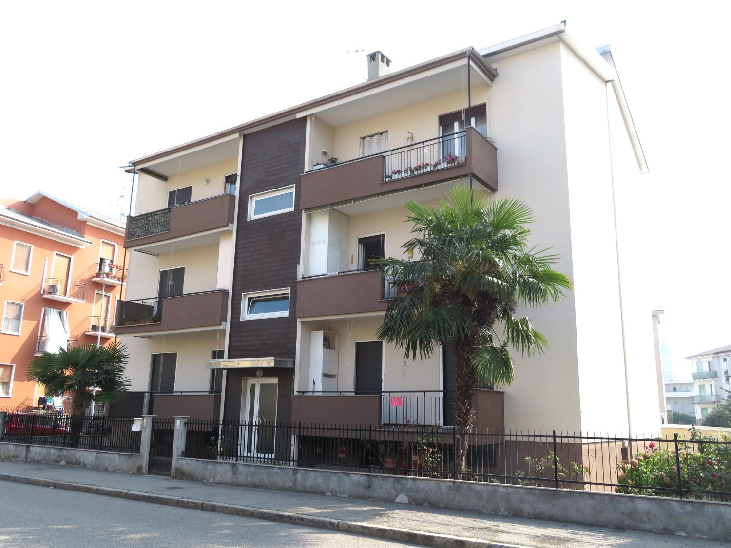 T312 SANTA RITA - 3LOCALI+SERVIZI+BOX