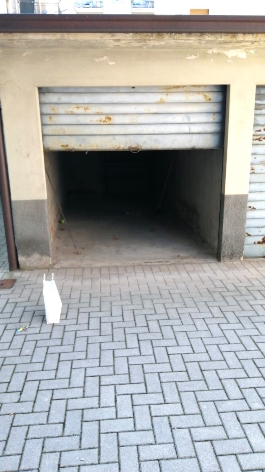 BA101 PORTA MORTARA - BOX SINGOLO