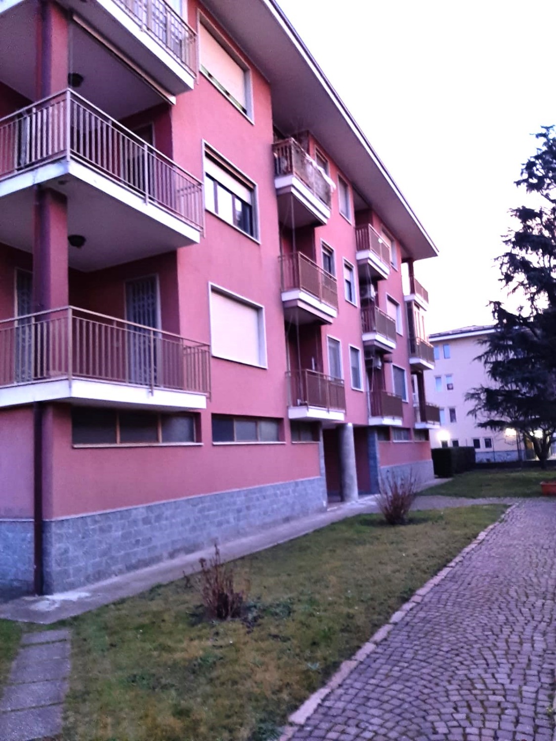 Quadrilocale in affitto in Via Donato Bramante, Novara