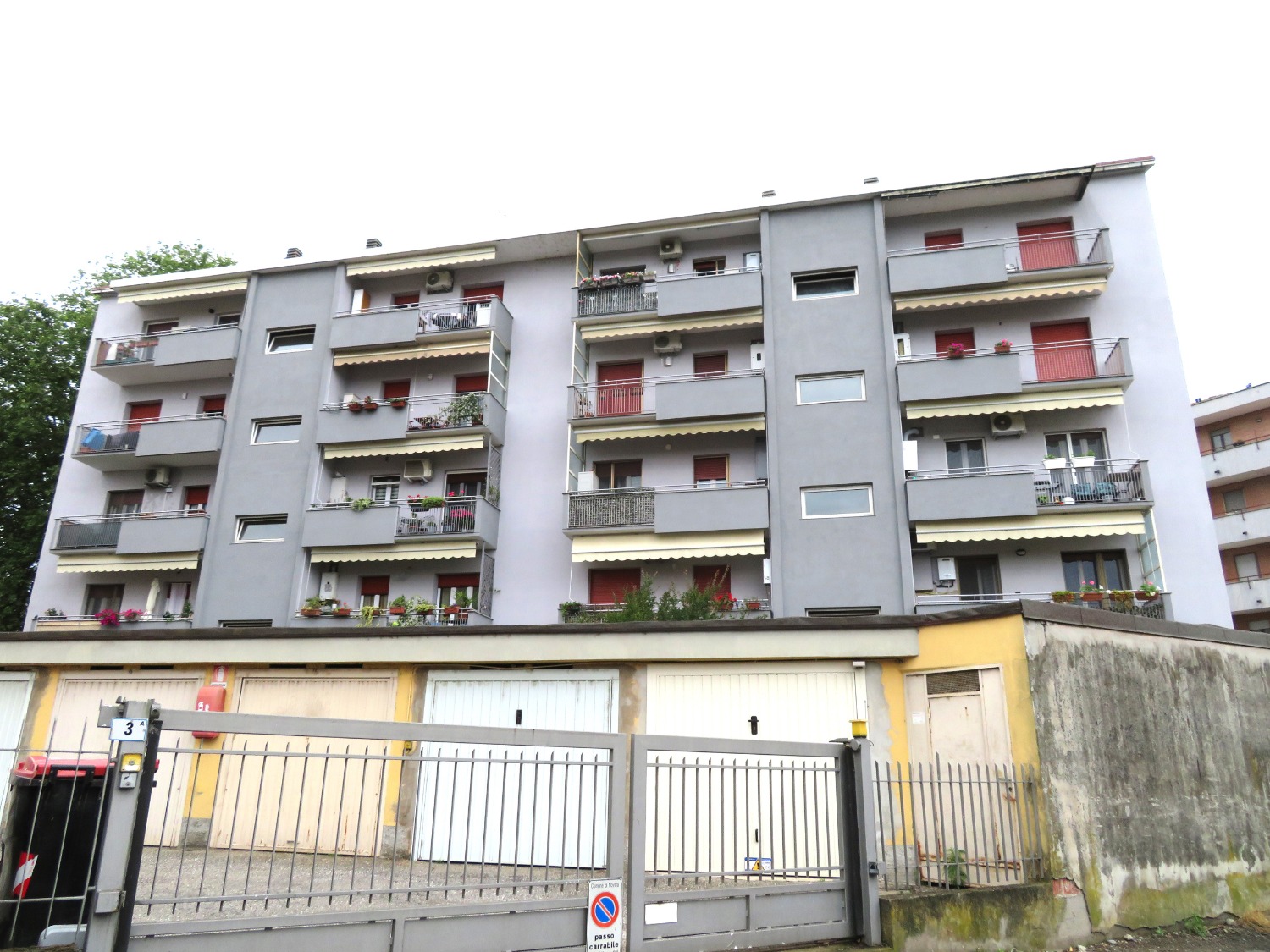 T313 BICOCCA - 3LOC+SERV+BOX 