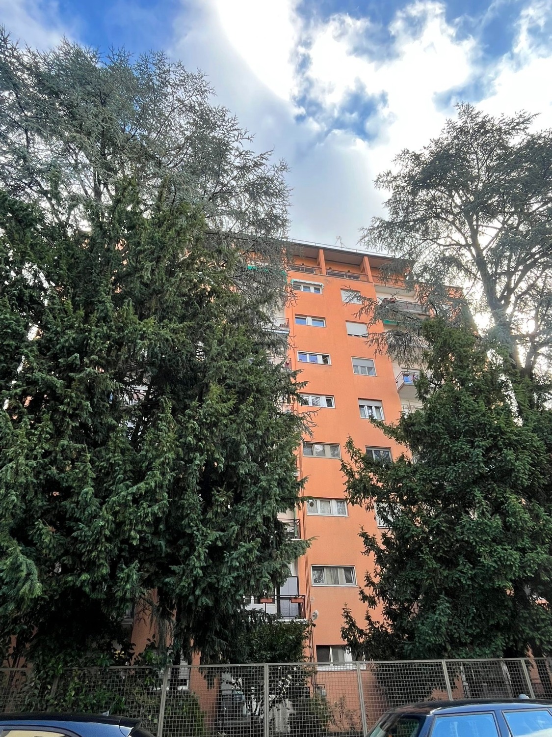 T309 P.TA MORTARA - 3LOCALI+SERVIZI+P.AUTO COND.