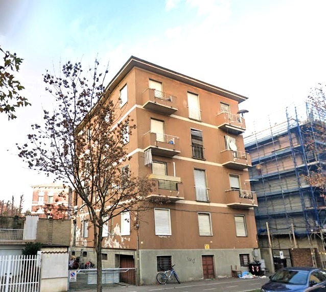 T110 P.TA MORTARA - MONOLOCALE CON CUCINA SEPARATA