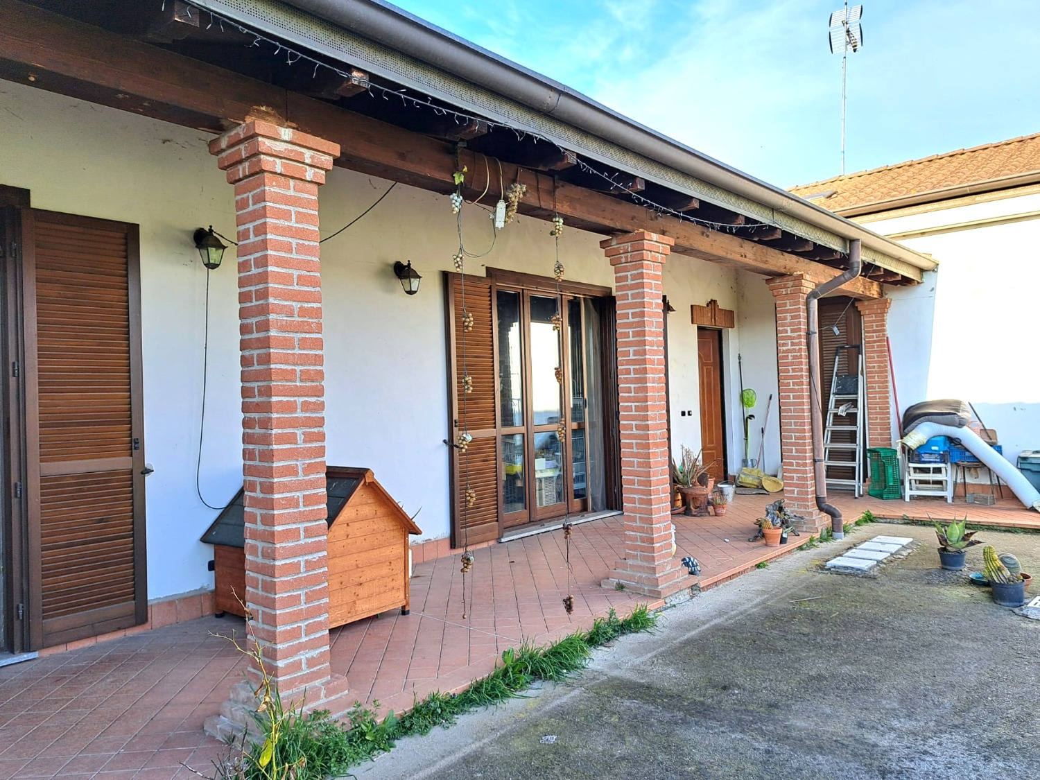 T410 SANTA RITA - VILLA INDIPENDENTE BINATA 