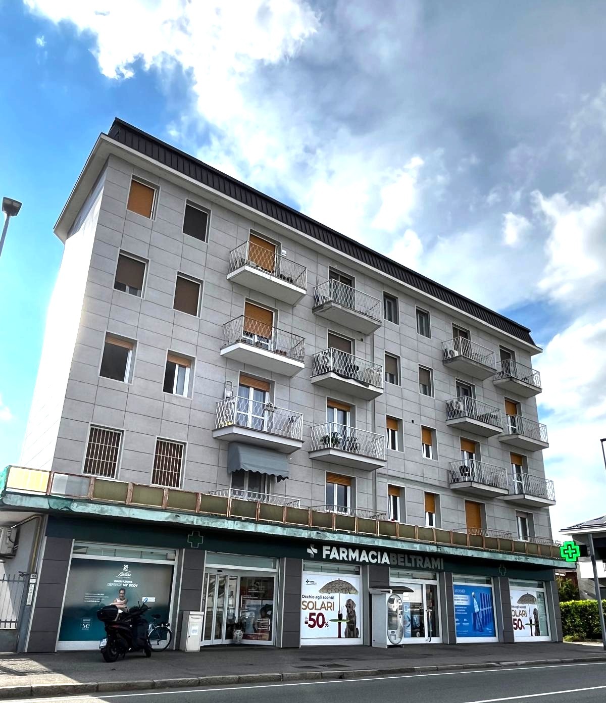 T401 SANT'ANTONIO - 4LOCALI+SERVIZI+BOX 