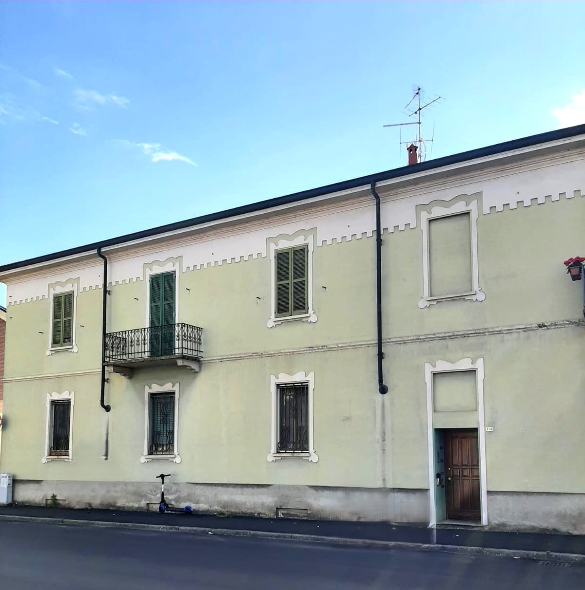 A308 BICOCCA - 3LOCALI+SERVIZI+GIARDINO NON ARREDATO