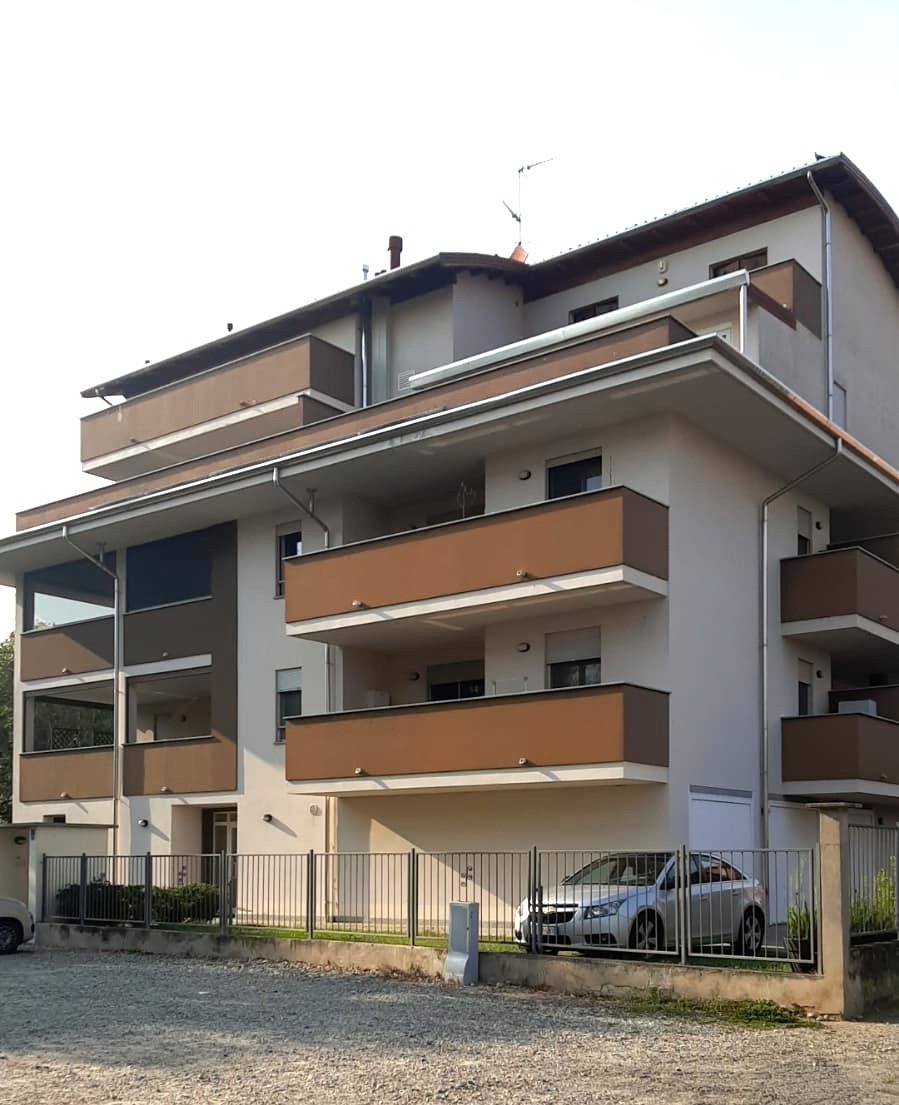 A201 TORRION QUARTARA - 2LOCALI+SERVIZI+BOX ARREDATO