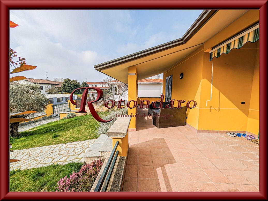 Calvignasco  Villa a schiera in Vendita