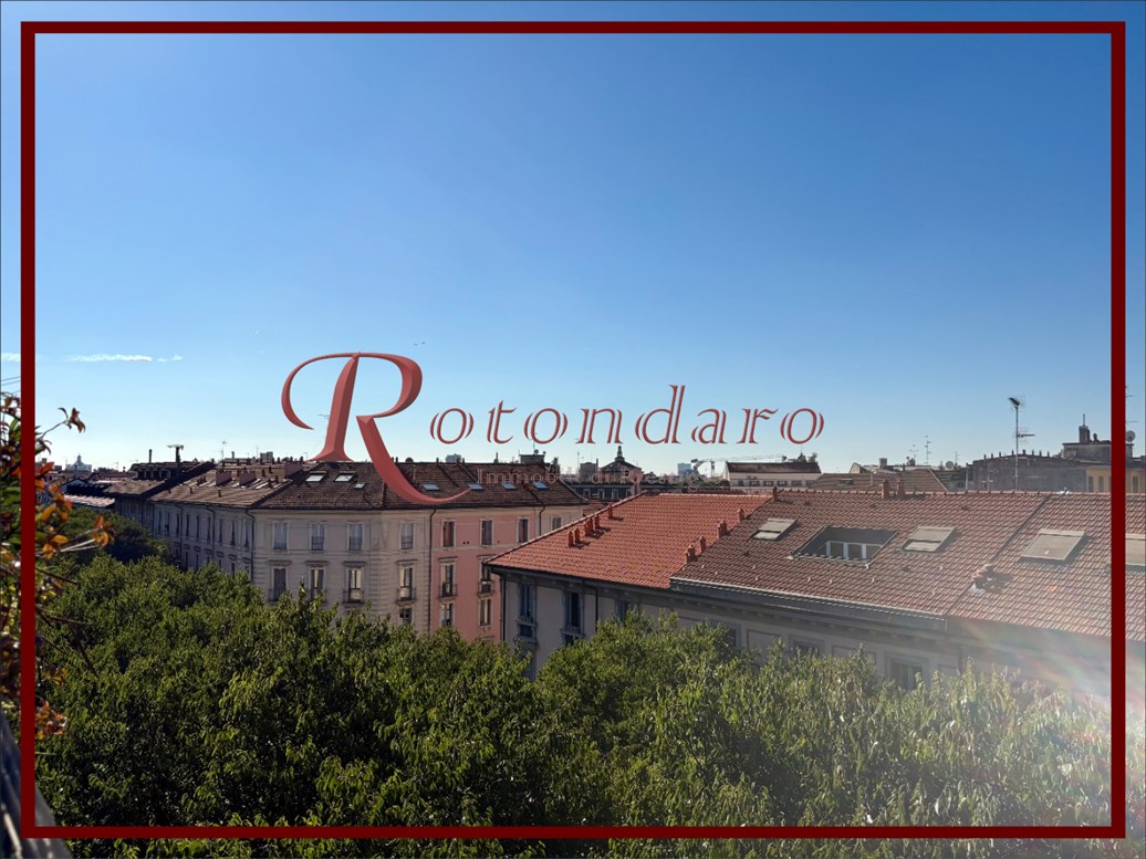Appartamento in Affitto in Via Vincenzo Monti Milano