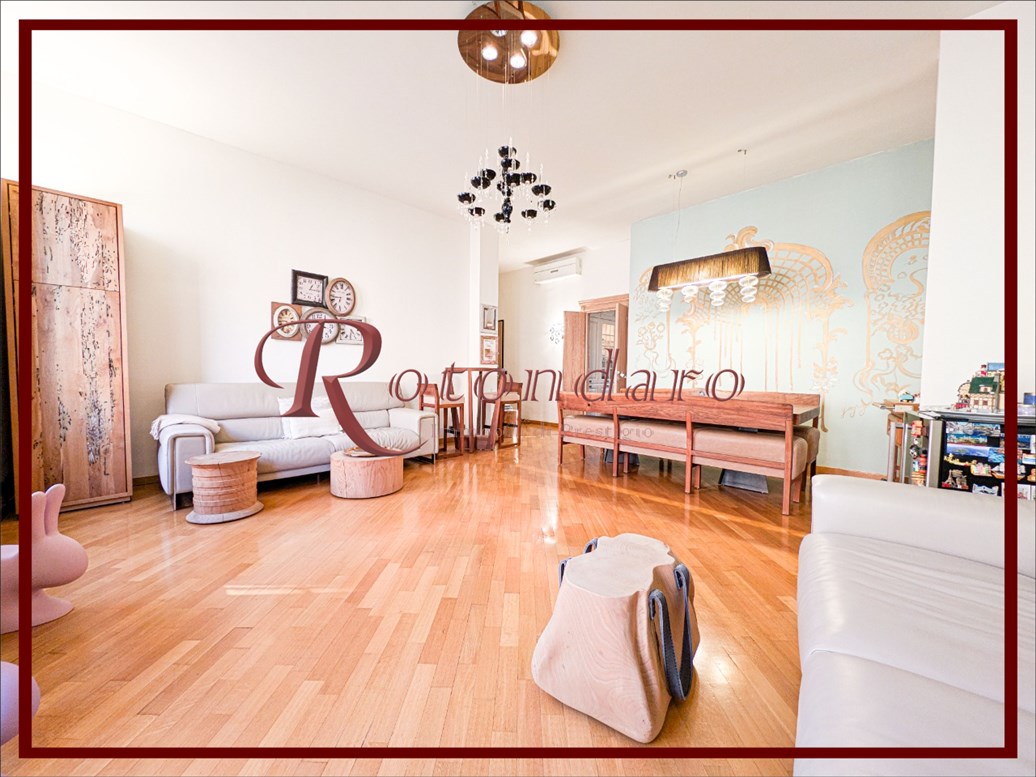 , Corso di Porta Ticinese, Milano