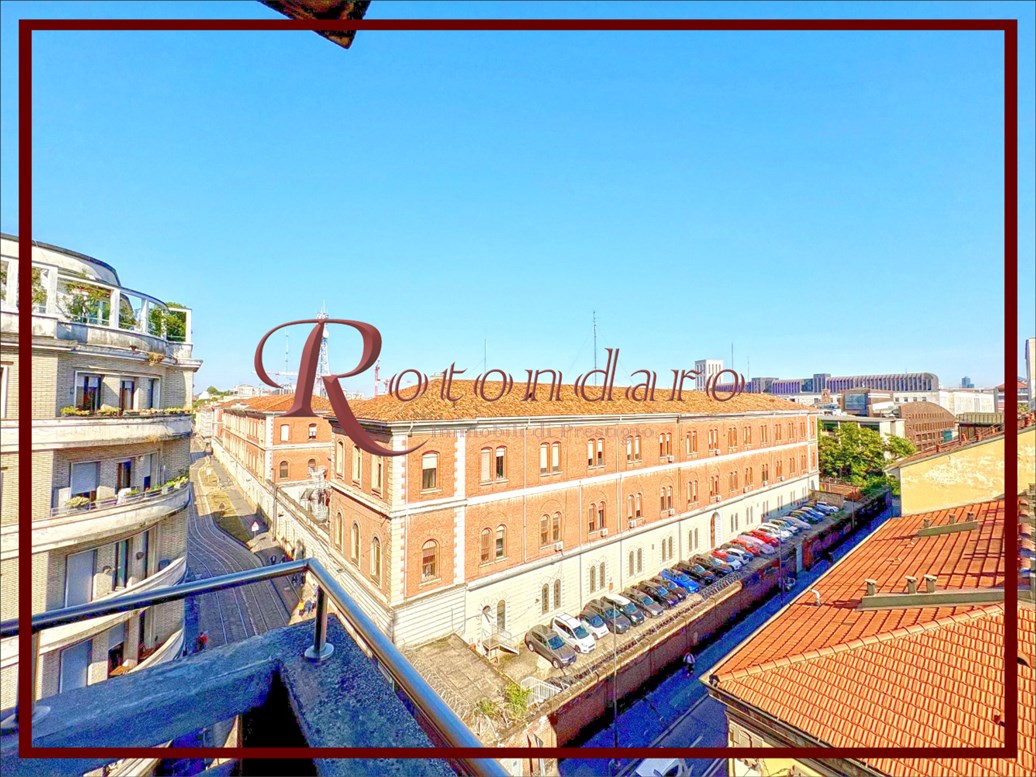 V Giornate, XXII Marzo, Porta Romana  Appartamento in Affitto