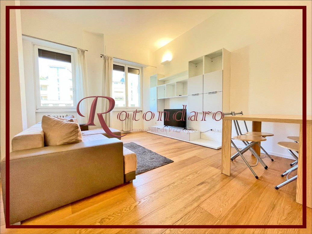 Appartamento in Affitto in Via Pietro Panzeri Milano