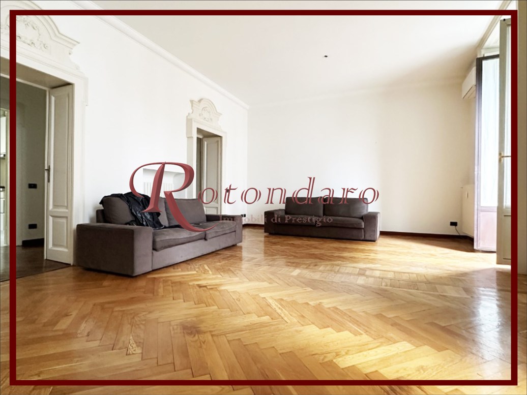 Appartamento in Affitto in Via Alberto da Giussano Milano