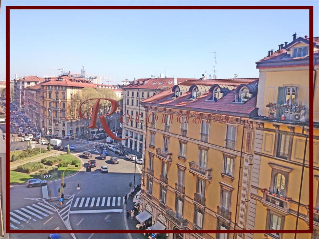Centro Storico  Ufficio in Affitto
