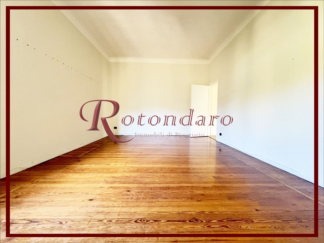 Appartamento in Affitto in Via Vincenzo Monti, 0  Milano