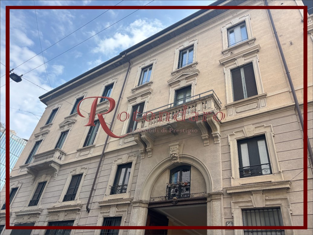 , Via Solferino, Milano