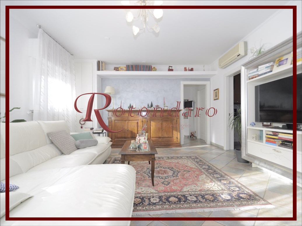 Appartamento in Vendita in Via Walter Tobagi Buccinasco