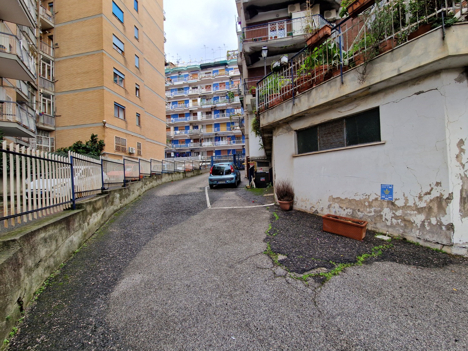 Vomero Arenella appartamento 110 mq con posto auto