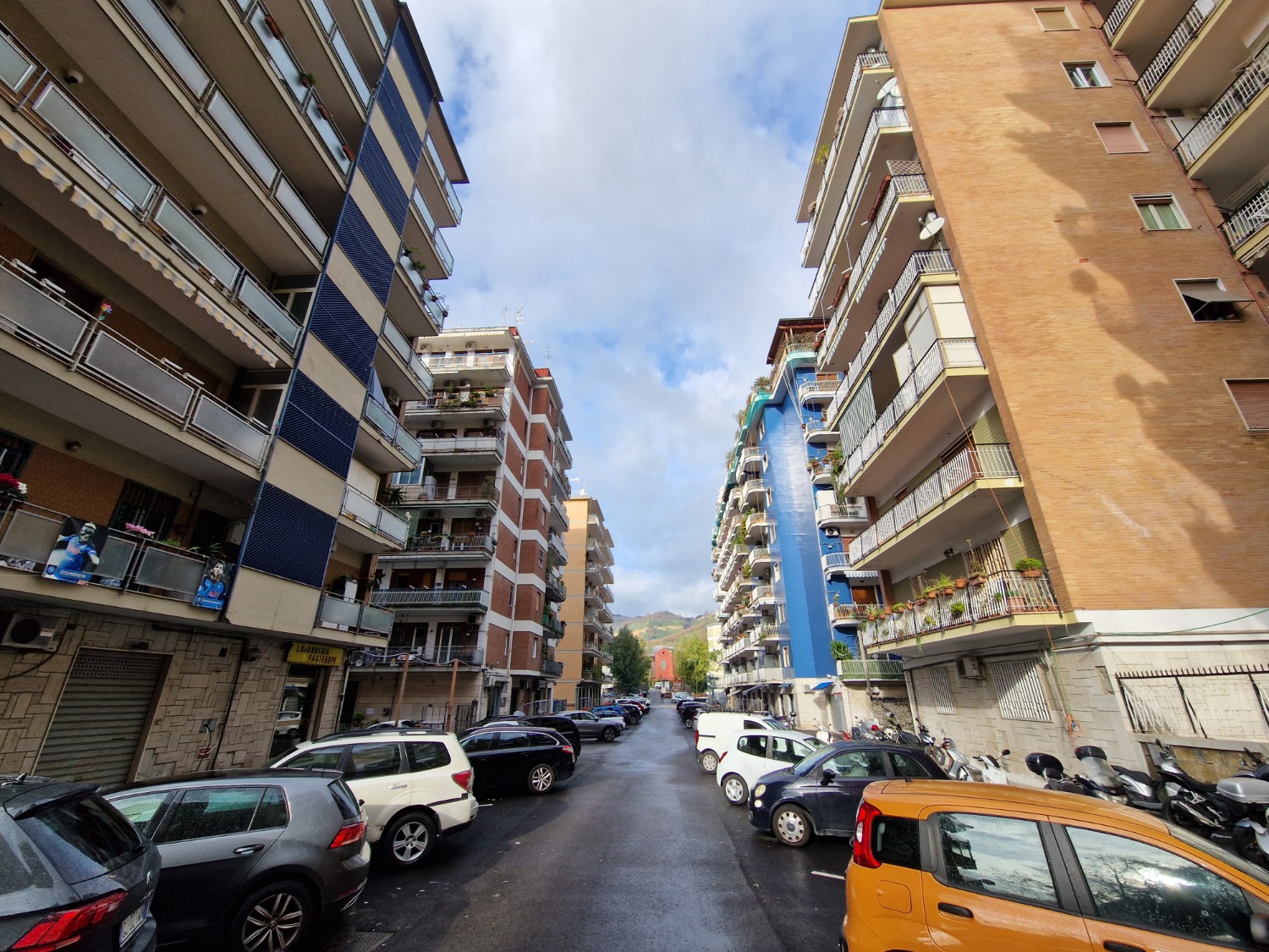 Vomero Arenella appartamento 110 mq con posto auto
