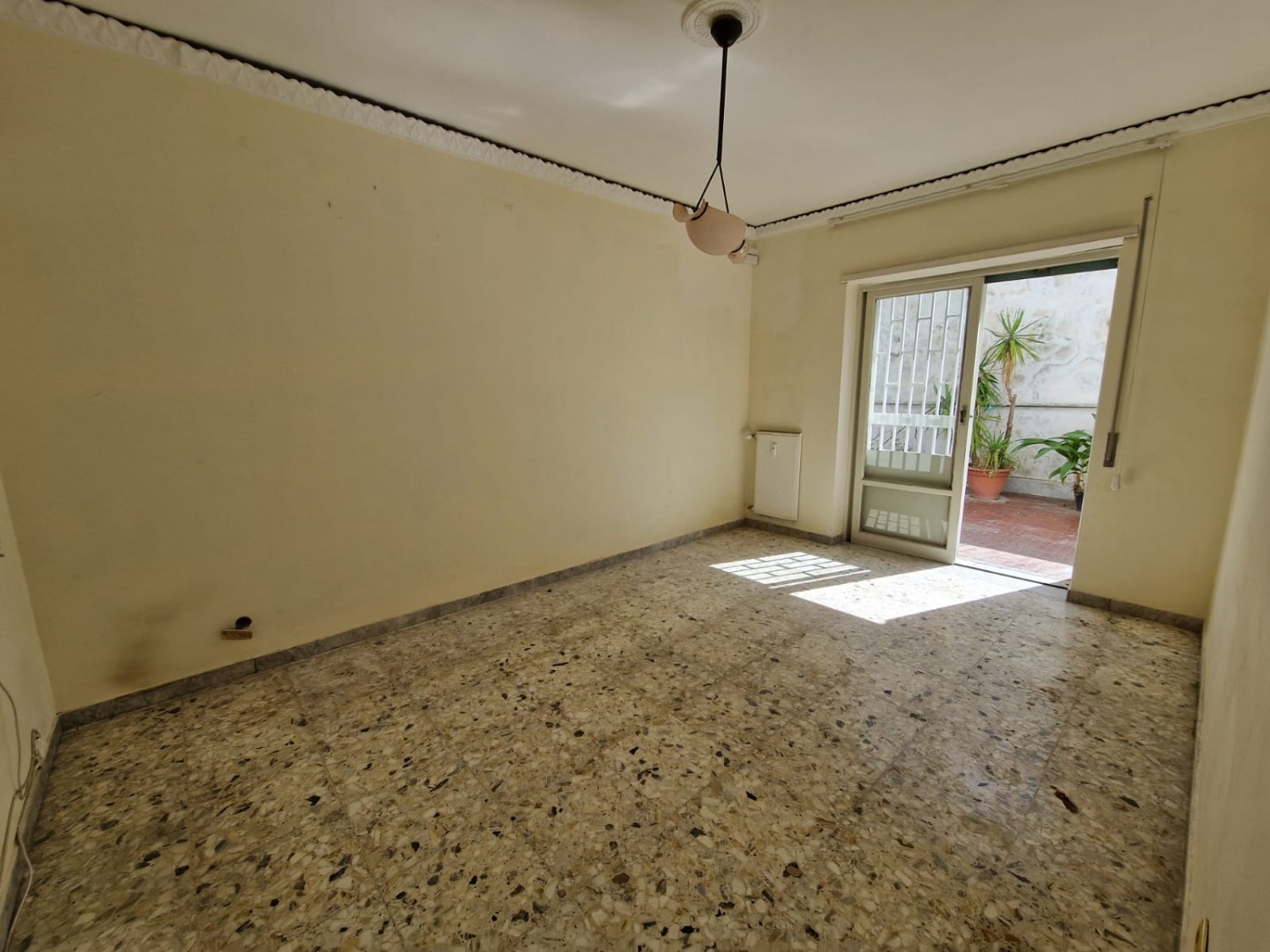 Avvocata-Capodimonte Via Irolli 110 mq oltre terrazzi