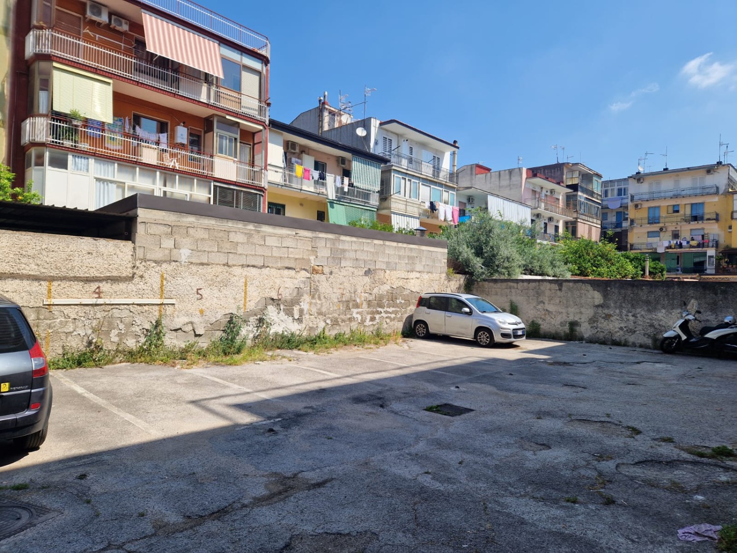 Pianura, posto auto 15 mq