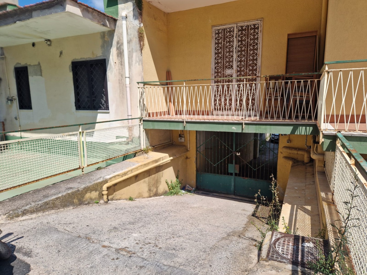 Pianura, posto auto 15 mq