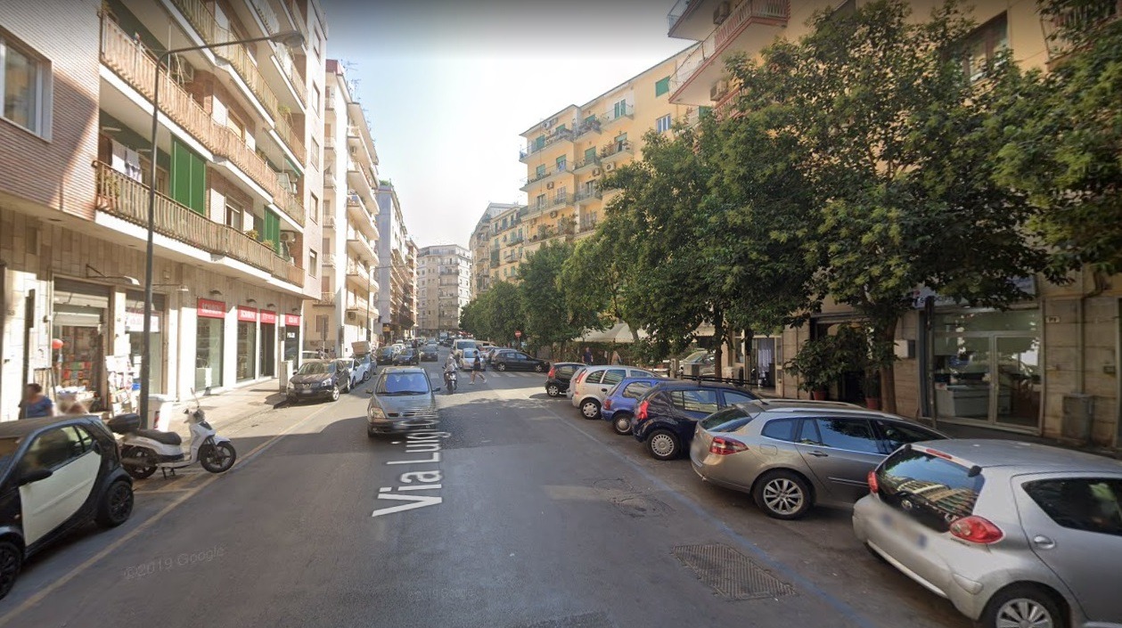 Vomero via caldieri bilocale ristrutturato