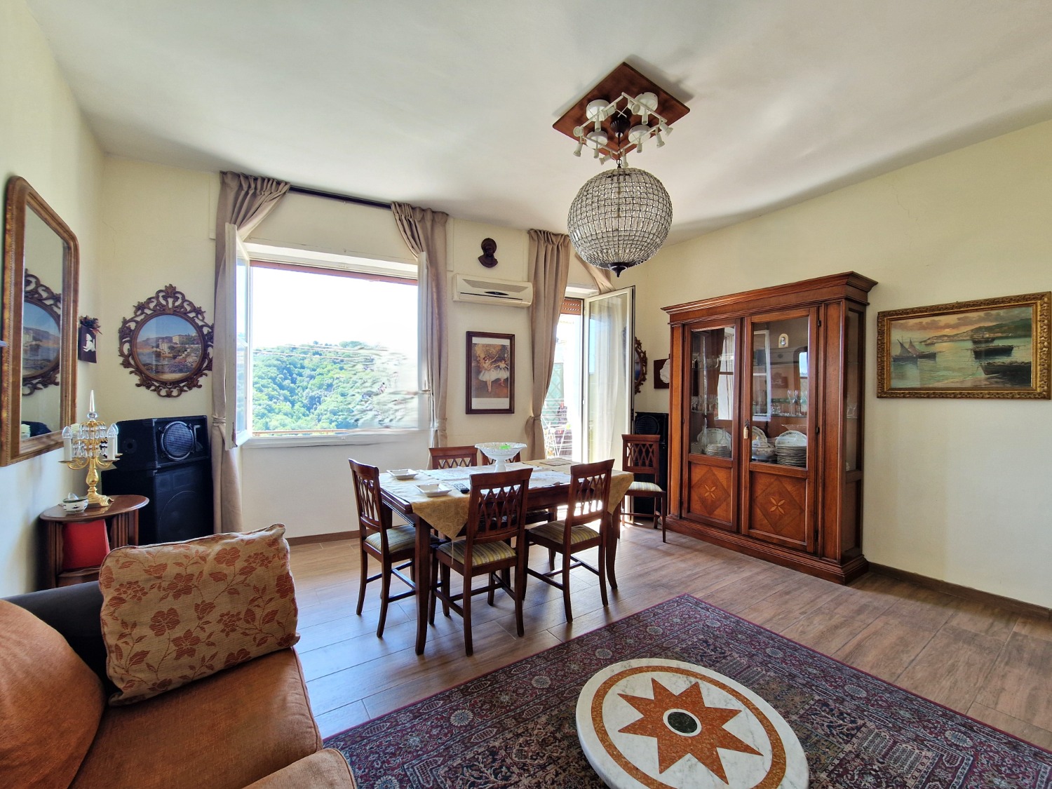 Agnano Bagnoli via Terenzio appartamento 4 locali