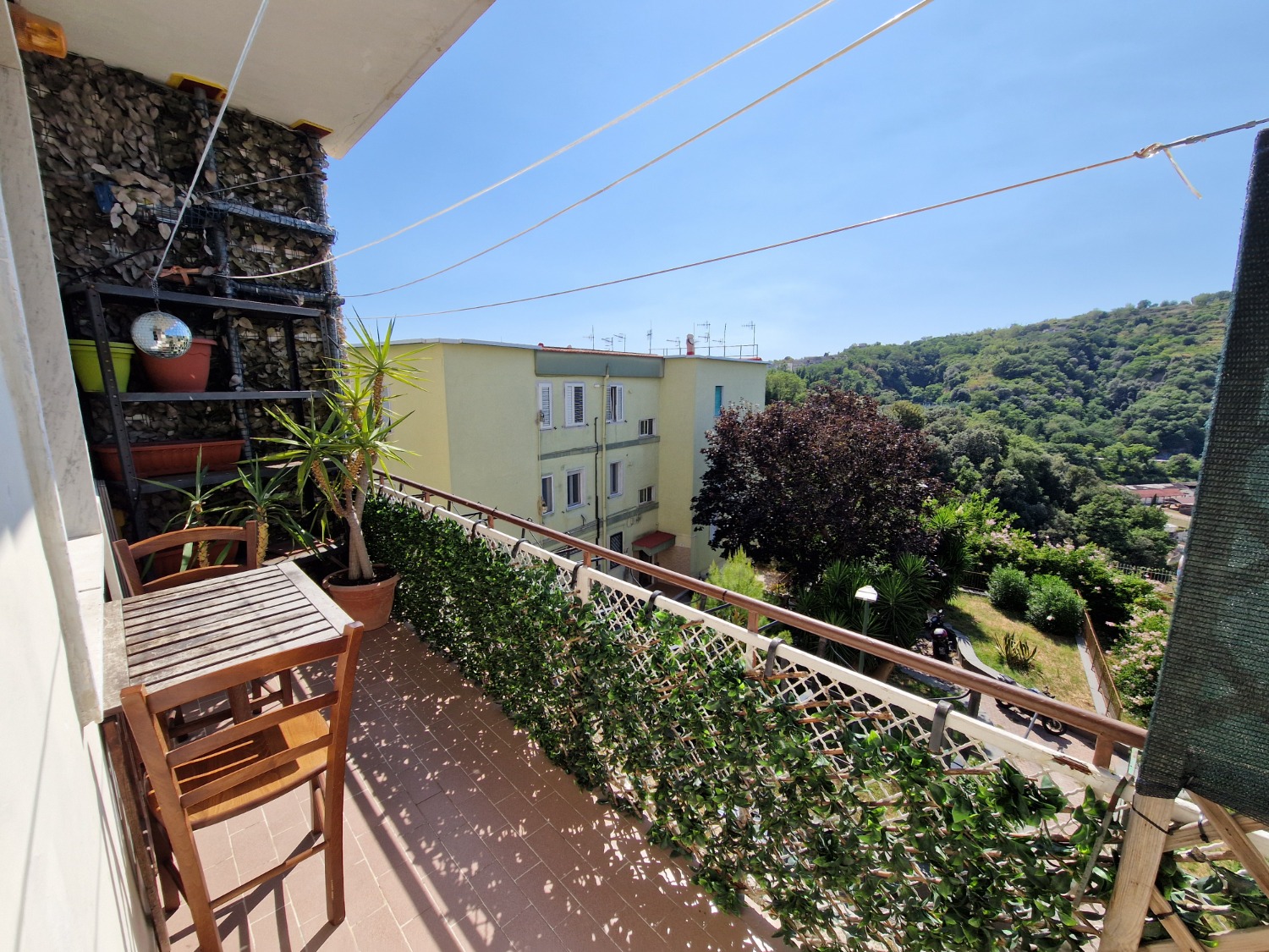 Agnano Bagnoli via Terenzio appartamento 4 locali