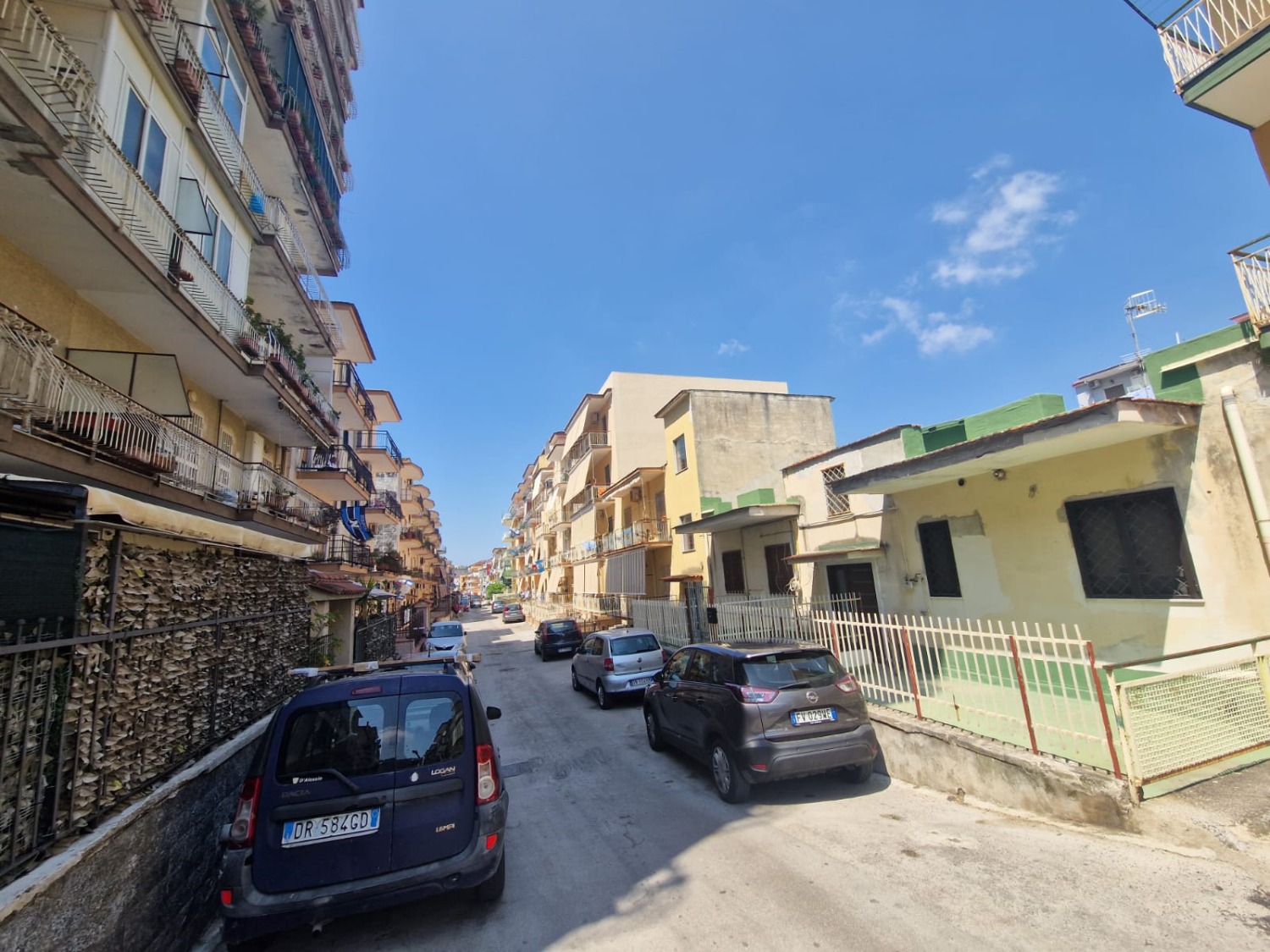 Pianura, posto auto in vendita